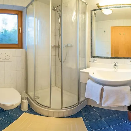 Haus Markus Bed & Breakfast 3*