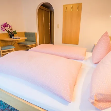 Haus Markus Bed & Breakfast