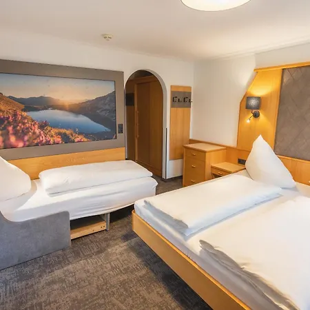 Haus Markus Bed & Breakfast Tux