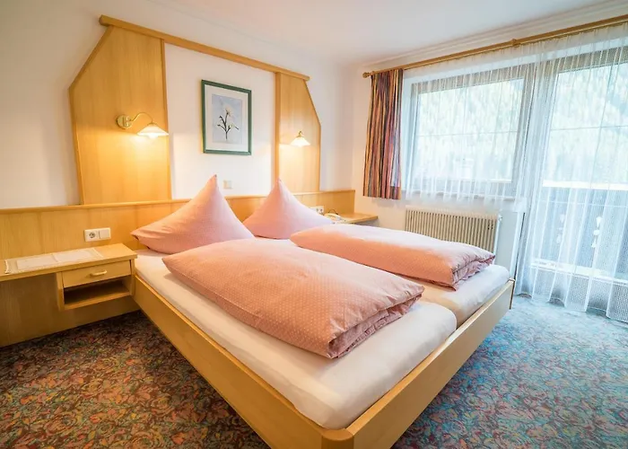 Haus Markus Bed & Breakfast Tux